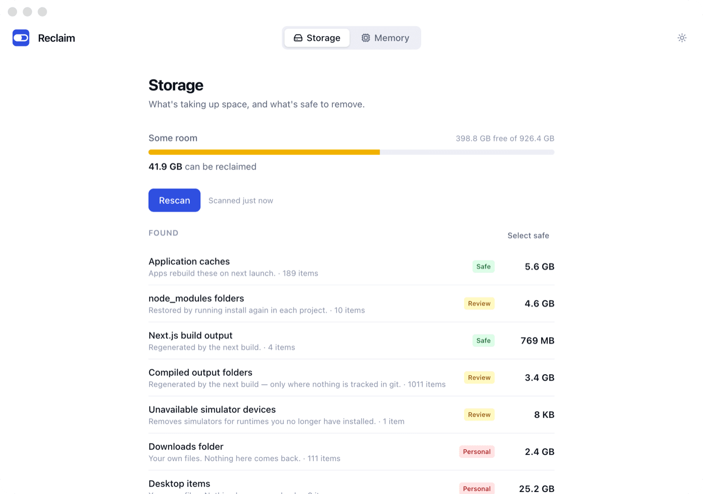 The Storage tab listing application caches, node_modules folders and build output with their sizes and risk labels.